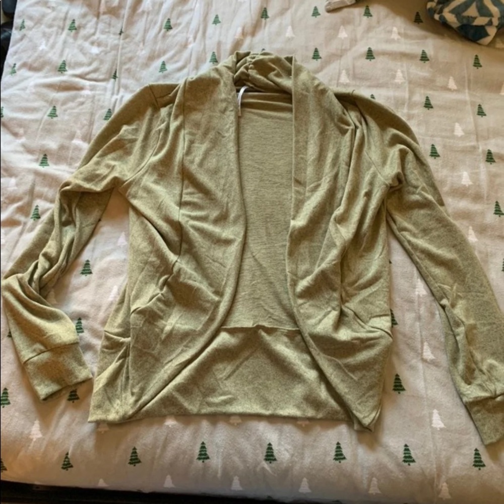 Beige cardigan size XL fits like Med